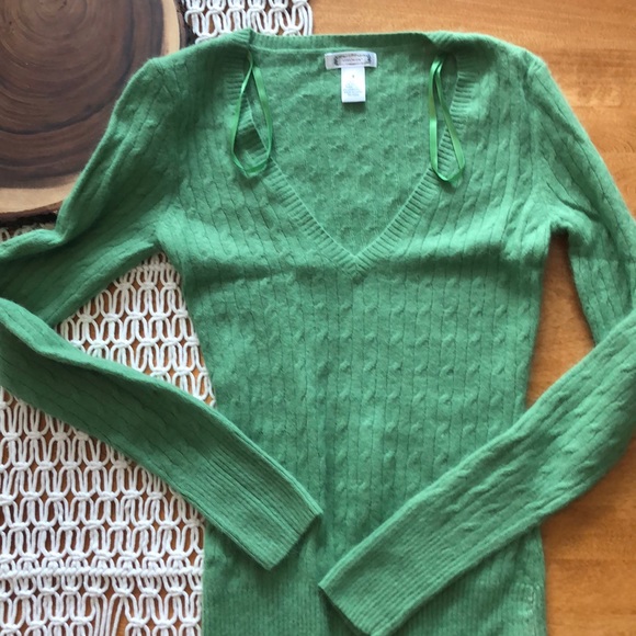Classy Green Cashmere - Picture 1 of 2